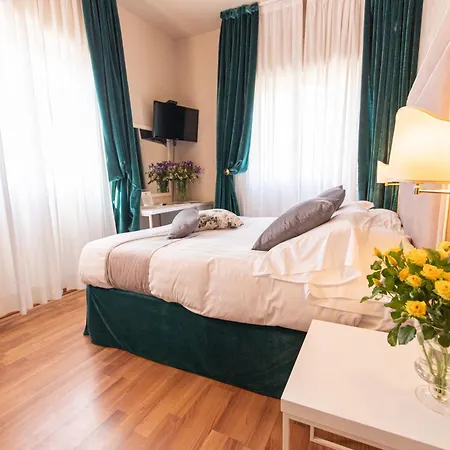 Otel Viscardo 4*