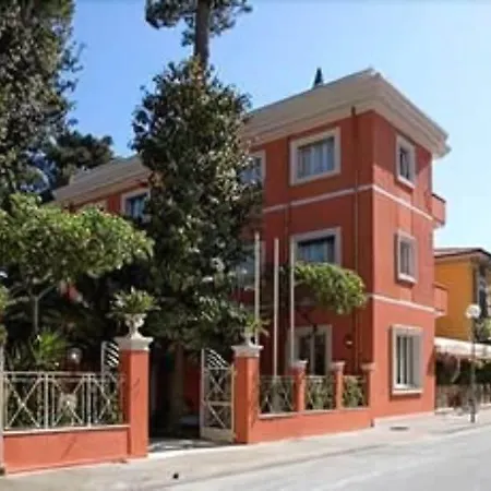Viscardo Hotel 4*