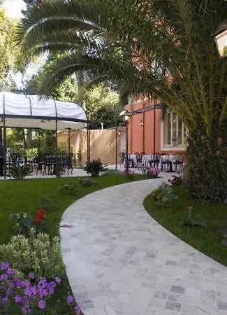 Hotel Viscardo 4*