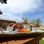 فندق فيسكاردو 4*